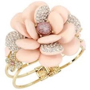 Mary Antionette Statement Flower Bracelet